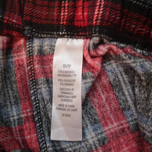 Denver Hayes Ladies Size XS Blue Red White 2 Piece Plaid Long Sleeve Pajamas - Picture 10 of 11